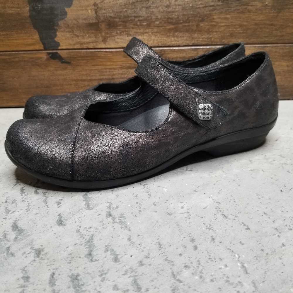 DANSKO | Mary Jane Baby Doll Style Nurse Black Clo